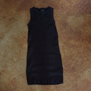 Women's black sleeveless dress size 2 never worn
